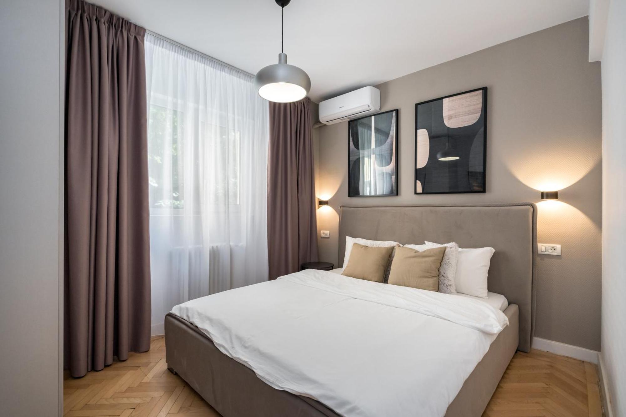 Majestic Downtown Apartment 부쿠레슈티 외부 사진