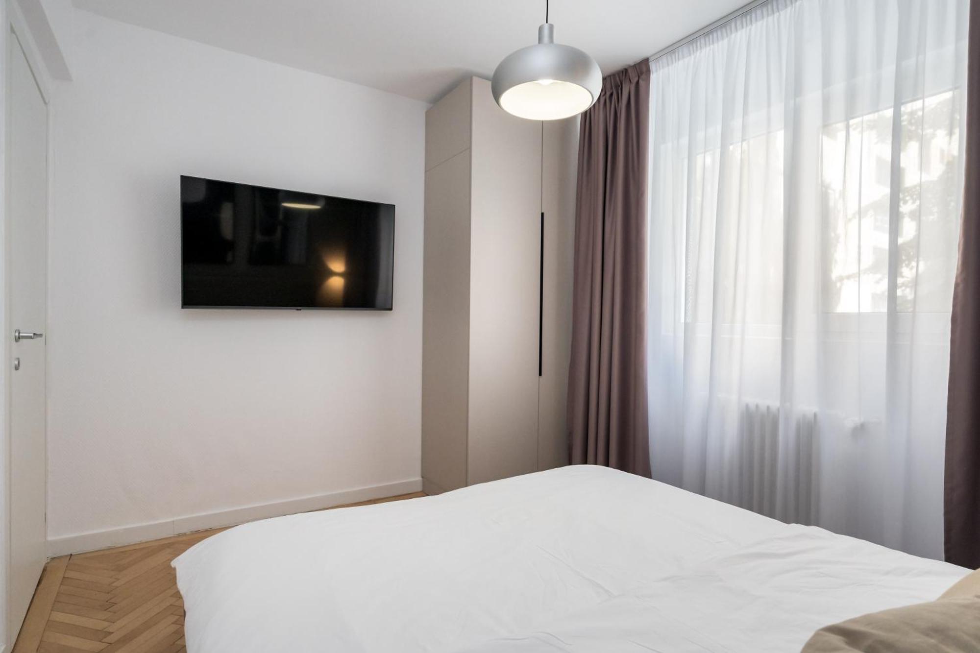 Majestic Downtown Apartment 부쿠레슈티 외부 사진