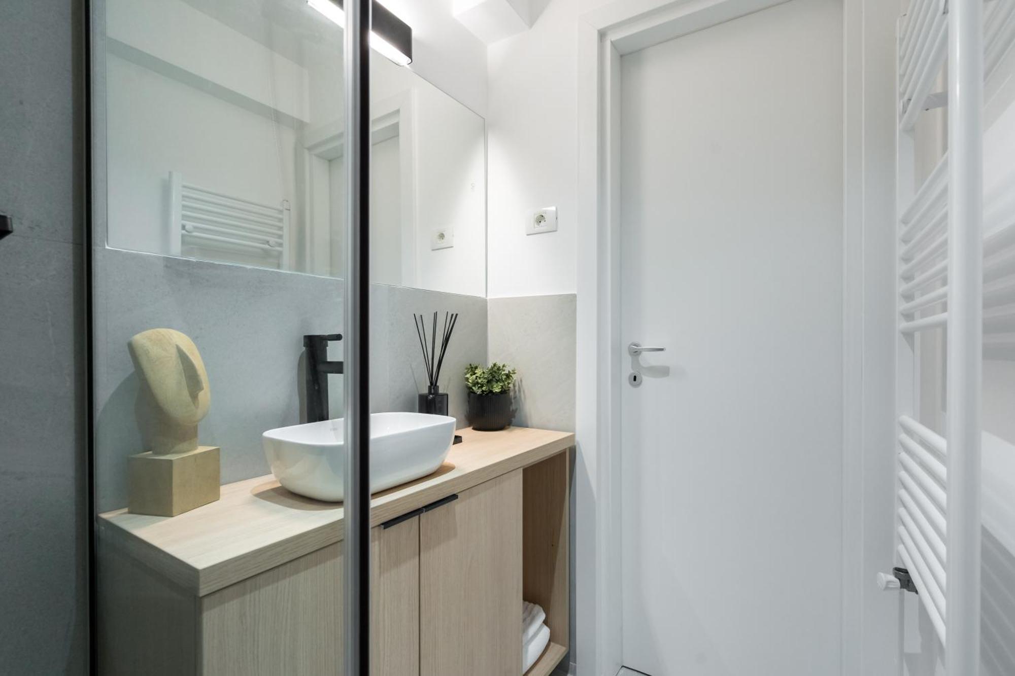 Majestic Downtown Apartment 부쿠레슈티 외부 사진