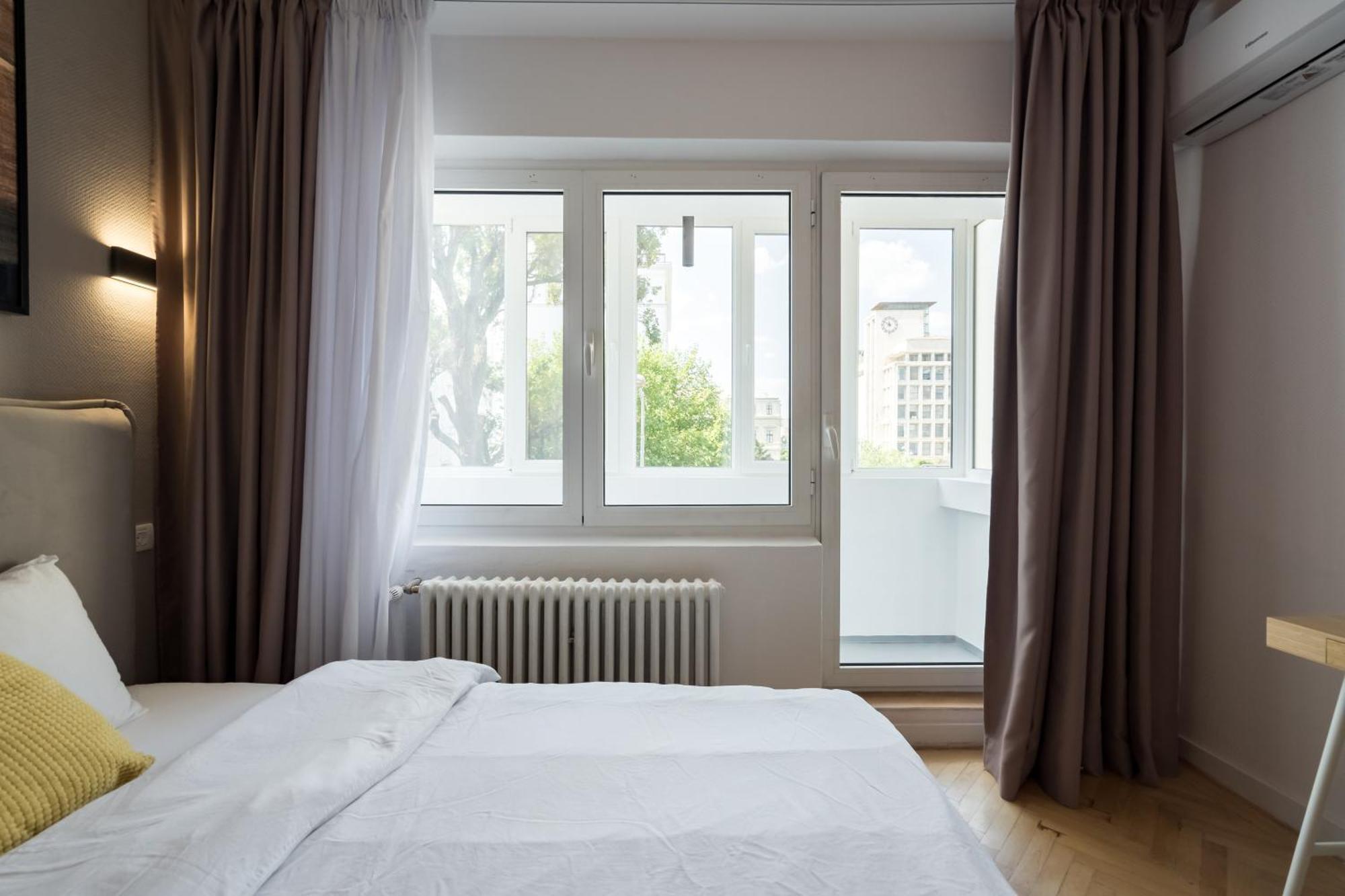 Majestic Downtown Apartment 부쿠레슈티 외부 사진